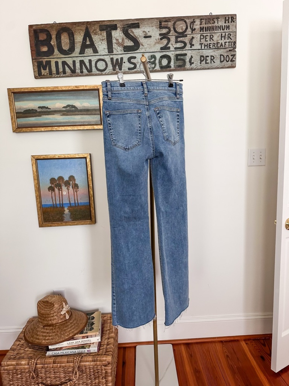 FRAME The Icon Flare Jeans Size 26 NWOT Mid Rise Raw Hem Stretch Denim Blue - Picture 2 of 8